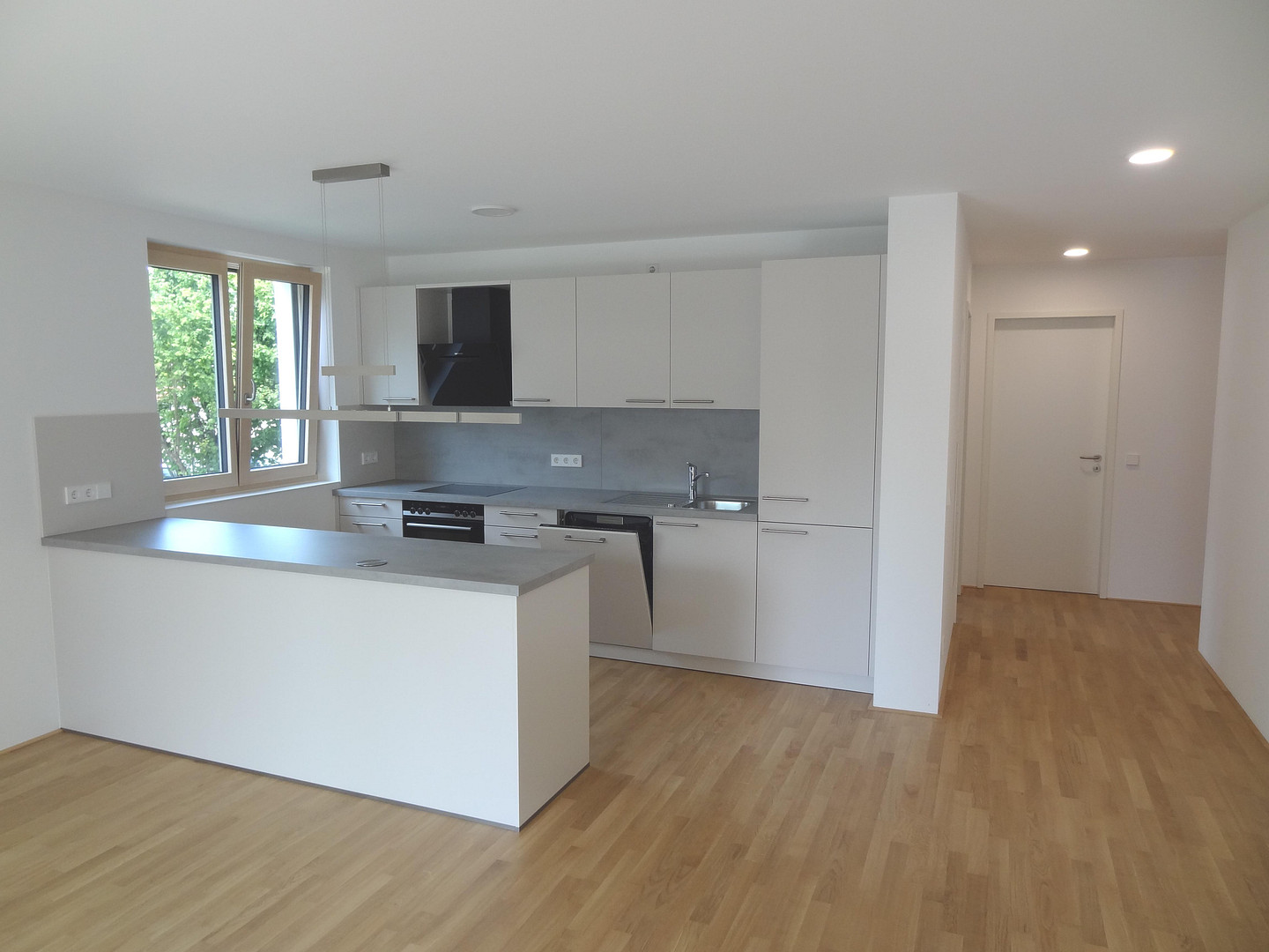 Neubau Erstbezug: Hochwertige 4-Zi.-Wohnung in Top-Lage im Klosterhof in Ulm-Söflingen – 89077 Ulm – Vorschaubild 4