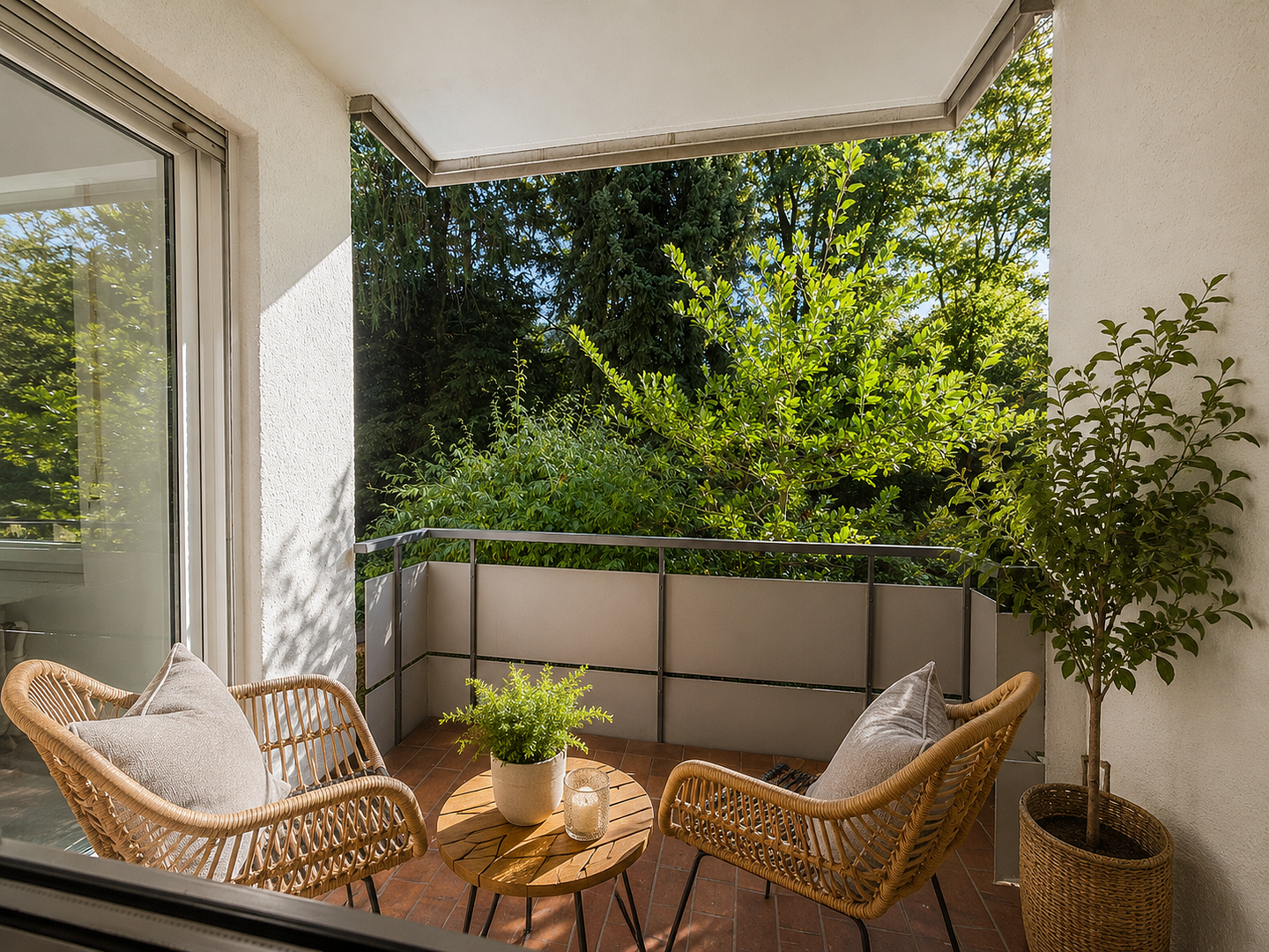 Wohnen im Grünen & dennoch zentral – charmante 3-Zimmer-Wohnung mit Balkon in Bad Homburg