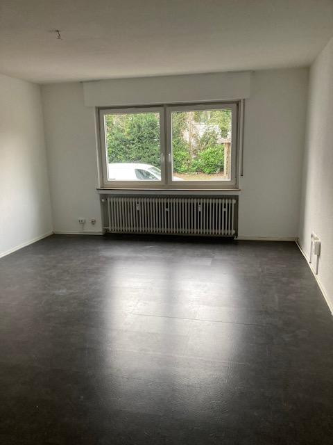 Großzügige Wohnung mit ausgebauten Kellerräumen und Terrasse in Reinshagen – Reinshagener Str. 106, 42857 Remscheid – Vorschaubild 14