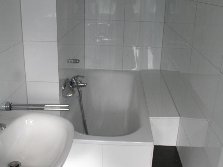 Großzügige Wohnung mit ausgebauten Kellerräumen und Terrasse in Reinshagen – Reinshagener Str. 106, 42857 Remscheid – Vorschaubild 8