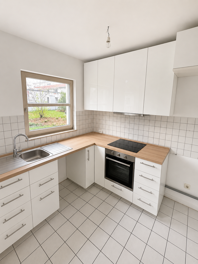 Erstbezug nach Renovierung: 3,5 Zimmer, große Terrasse, neue Küche & TG-Stellplatz – Badstr. 2, 72793 Pfullingen – Vorschaubild 7