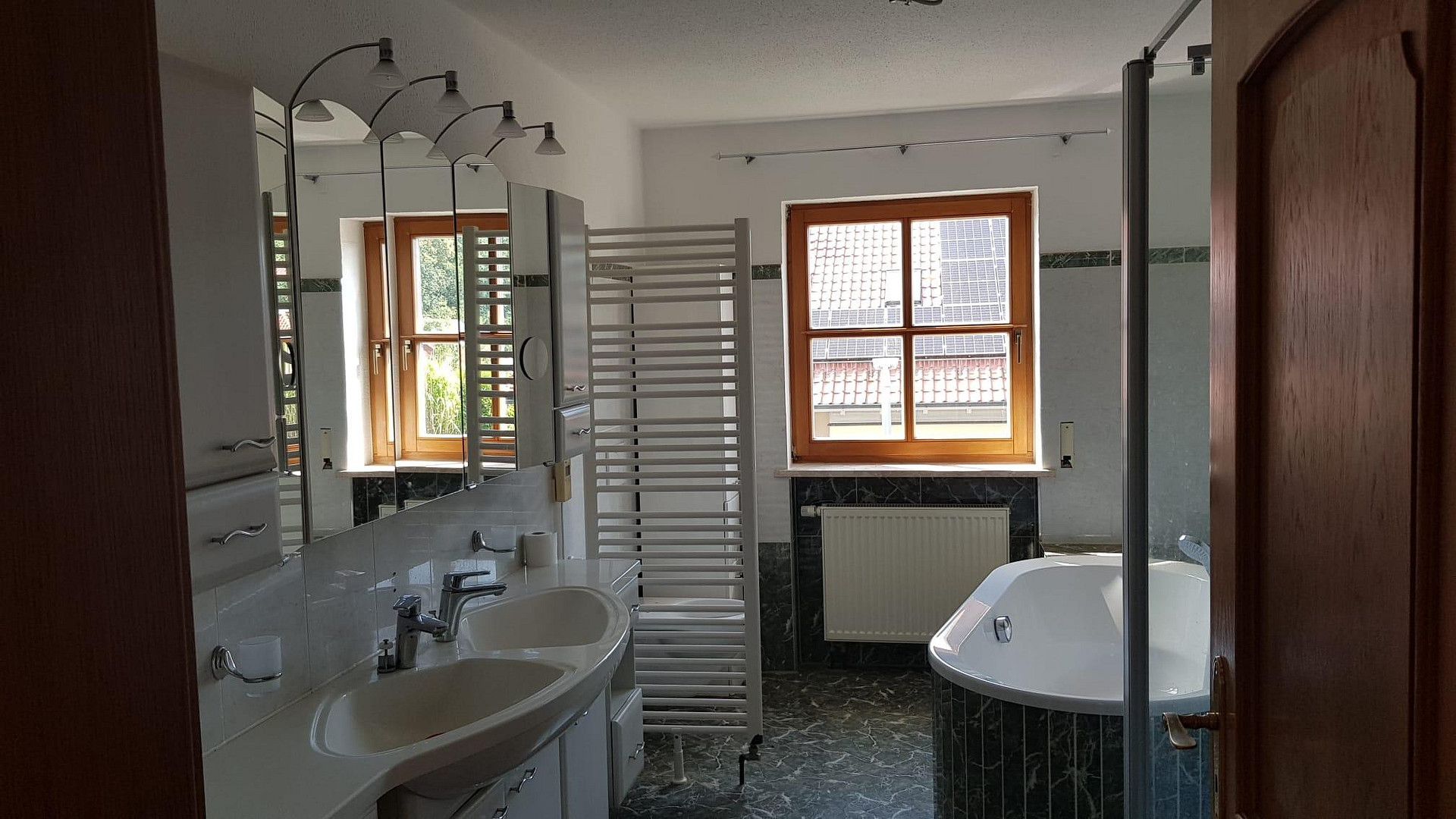 Traumwohnung m. Garten in bester Wohnlage Ende Sackgasse mit Blick in die Alpen mit PV Anlage – Tannenweg 8, 94086 Bad Griesbach(Bad Griesbach i. Rottal) – Vorschaubild 20
