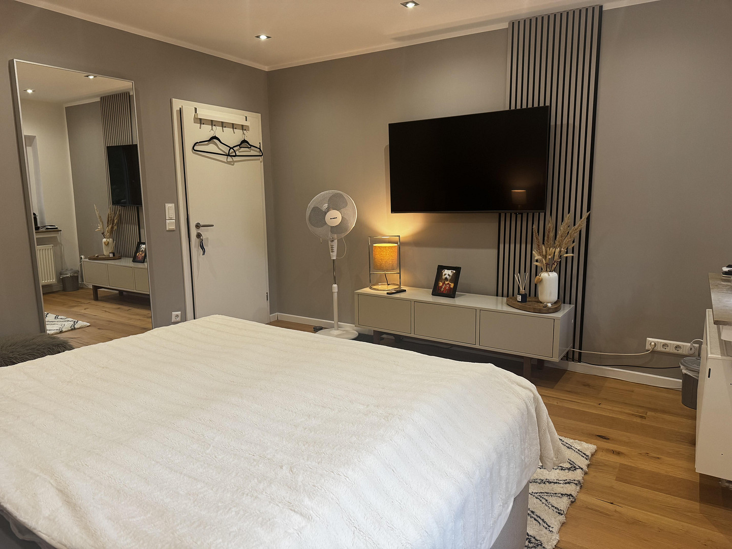 Exklusive Wohlfühloase in GE-Resse: 214 m² Luxus, Schreiner-Einbauten & traumhafter Naturpool – 45892 Gelsenkirchen(Resse) – Vorschaubild 14