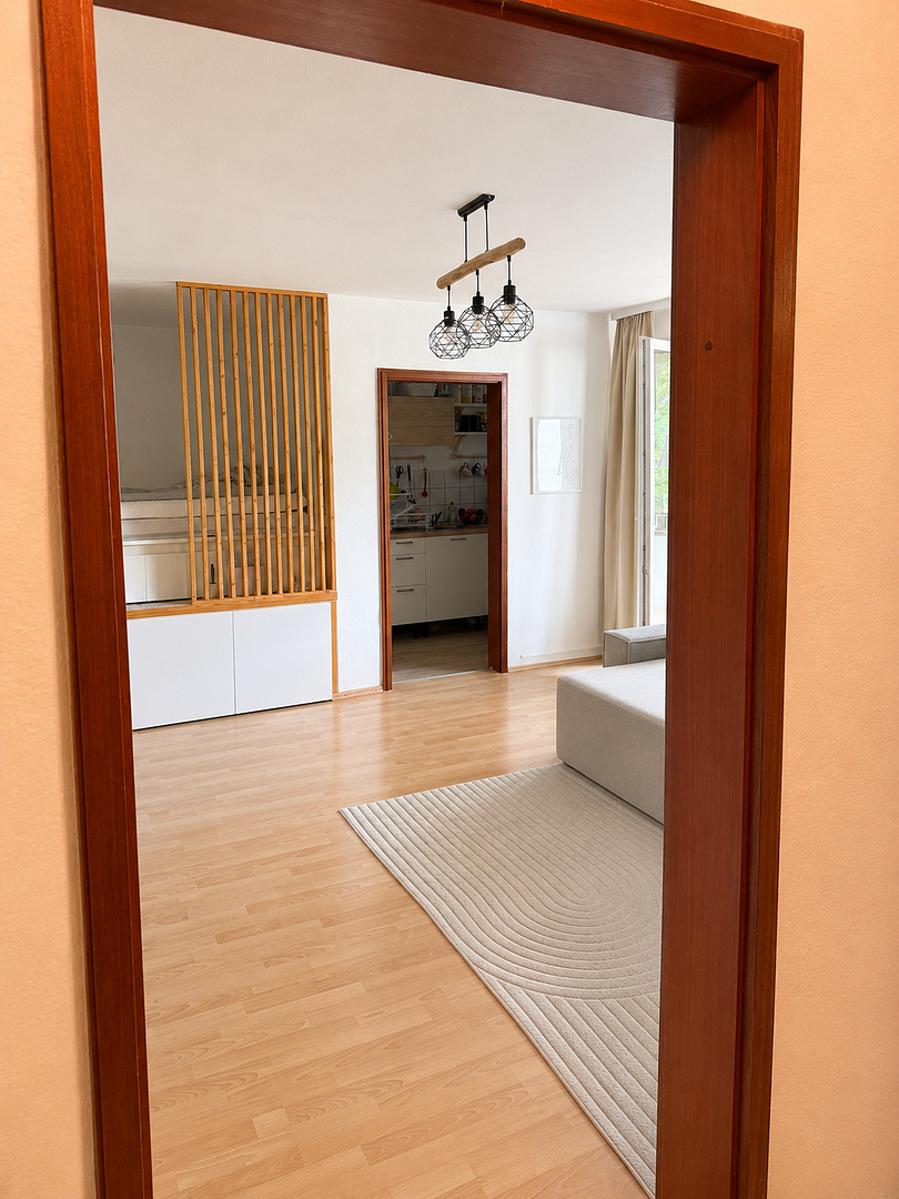 Helle 1-Zi. Wohnung mit großem Balkon gut vermietet und attraktiv gelegen in Großburgwedel – Pappelweg 9a, 90938 Burgwedel(Großburgwedel) – Vorschaubild 4