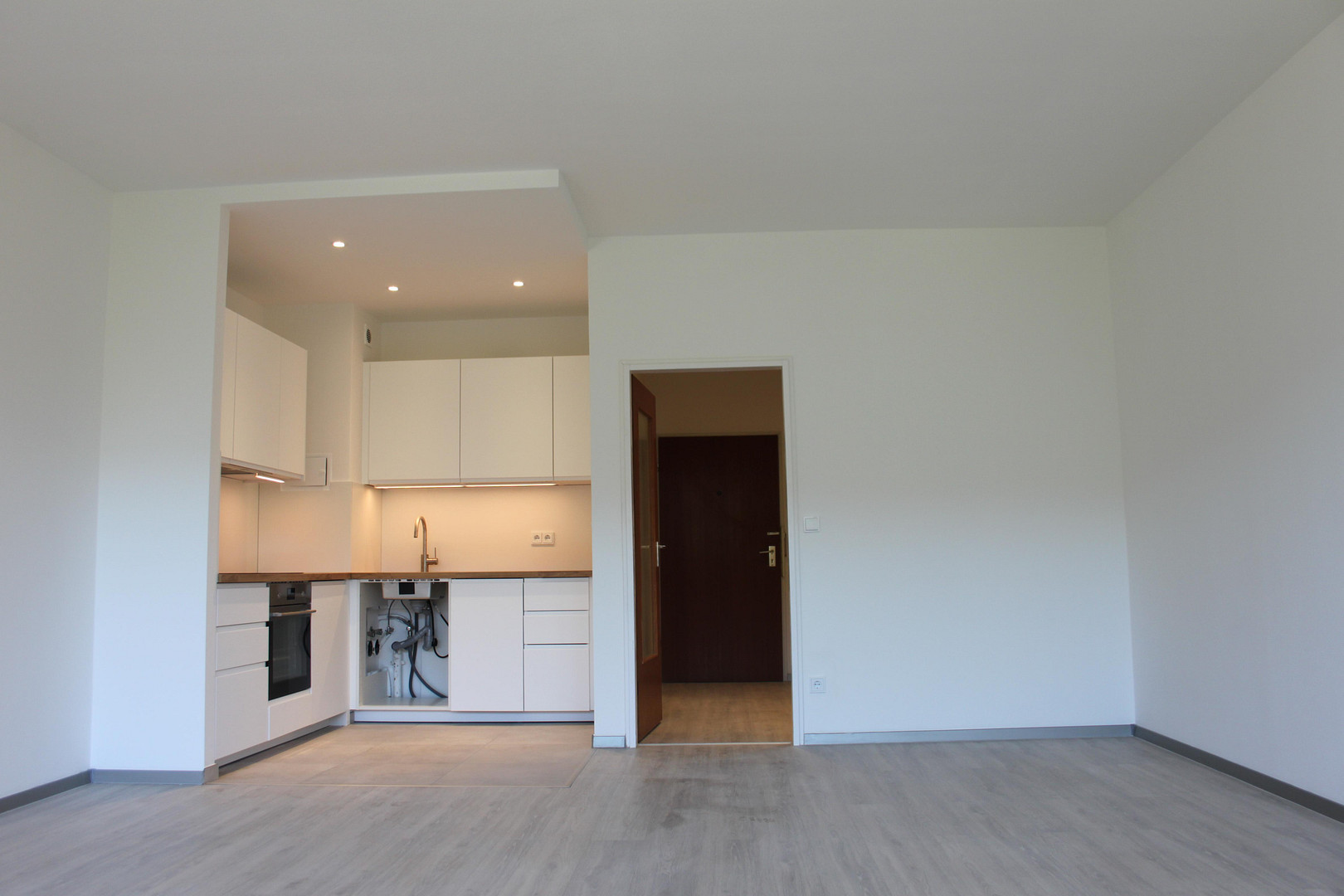 Frisch renovierte 1,5-Zimmer-Wohnung – Landsberger Straße 427, 81241 München(Pasing) – Vorschaubild 2