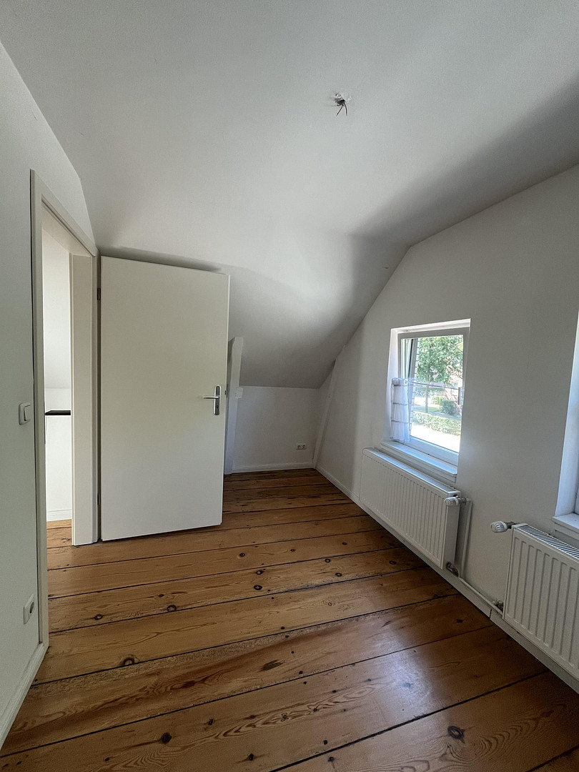 Einfamilienhaus, Saniert in 2016, sofort einziehen, provisionsfrei – 21129 Hamburg(Finkenwerder) – Vorschaubild 4