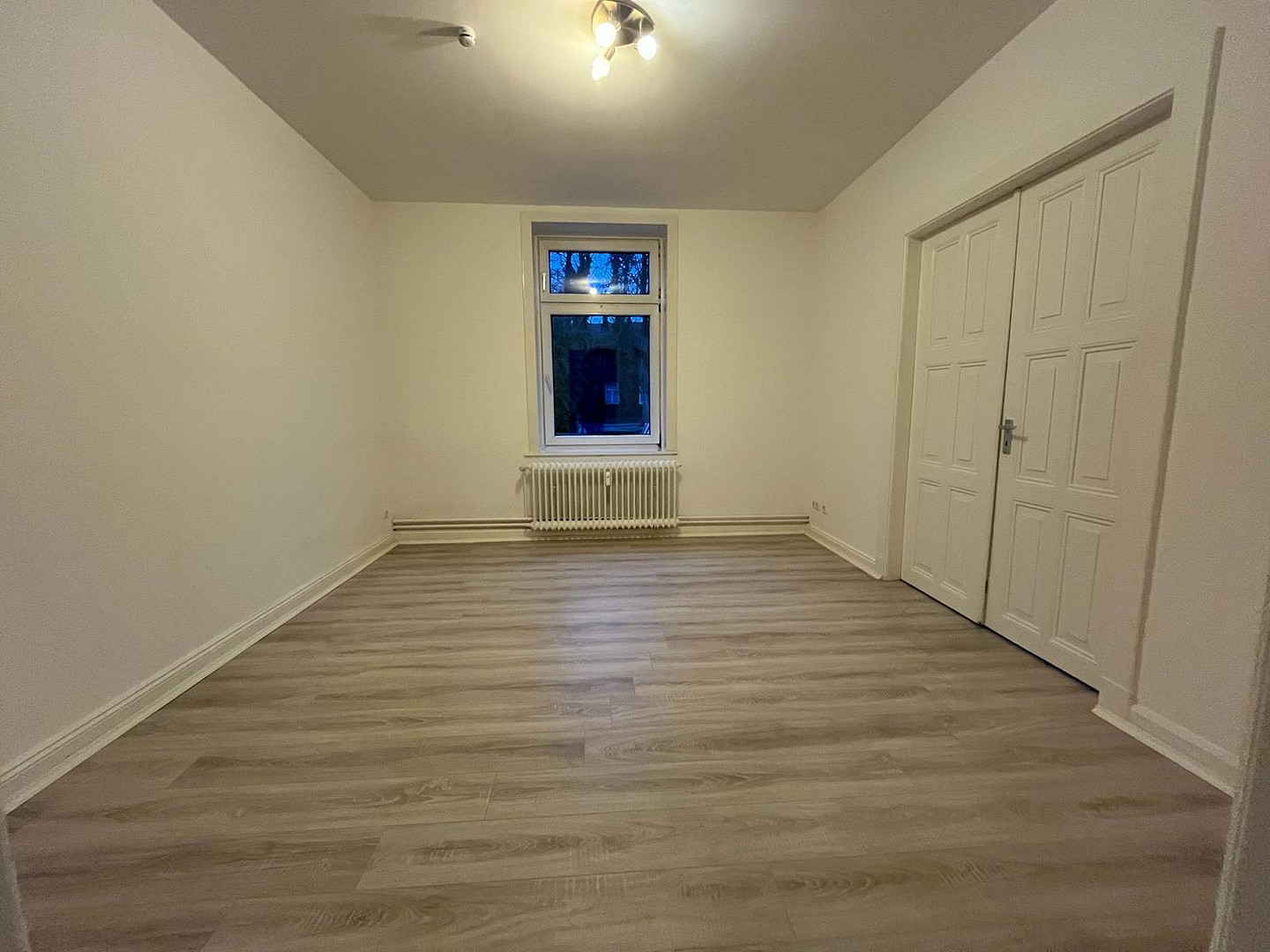Attraktive 2-Zi Wohnung (EG) in ruhiger Lage mit großem Garten in Windbergen – Ringstr 11, 25729 Windbergen – Vorschaubild 6