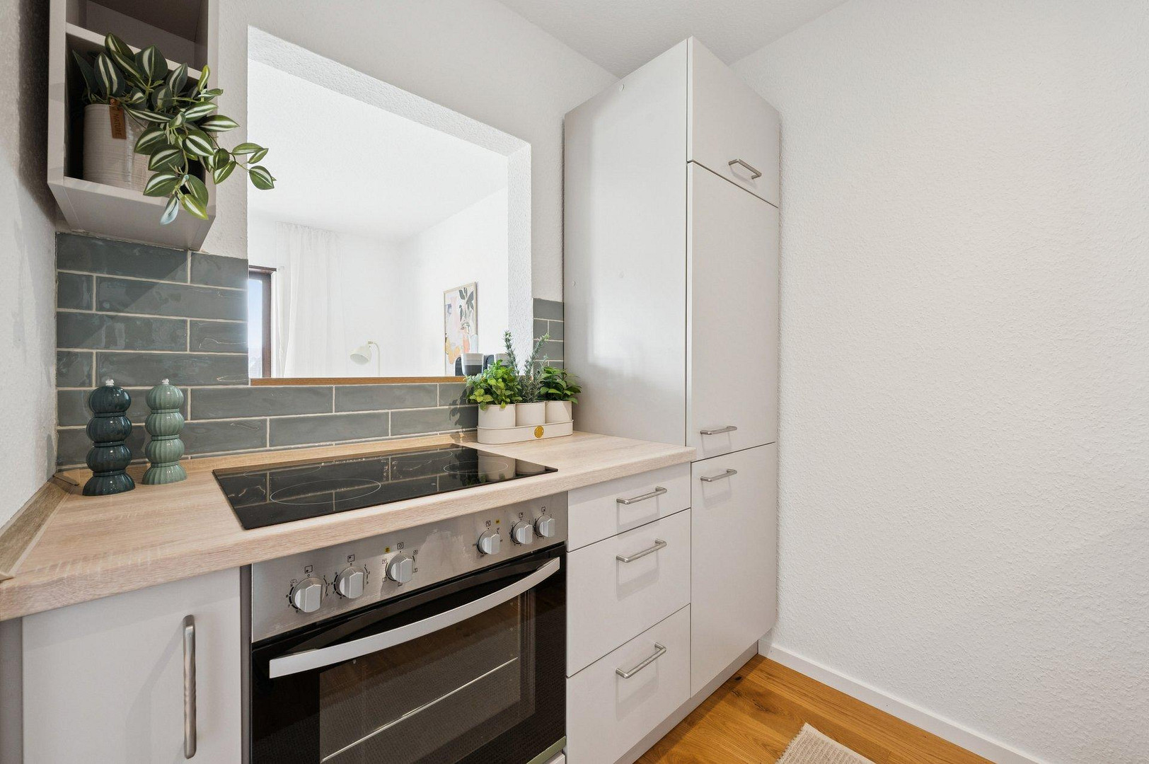 Ihr Platz zum Durchatmen: Moderne 2-Zimmer-Wohnung mit Grünblick im Herzen von Neckarau – 68199 Mannheim(Neckarau) – Vorschaubild 2