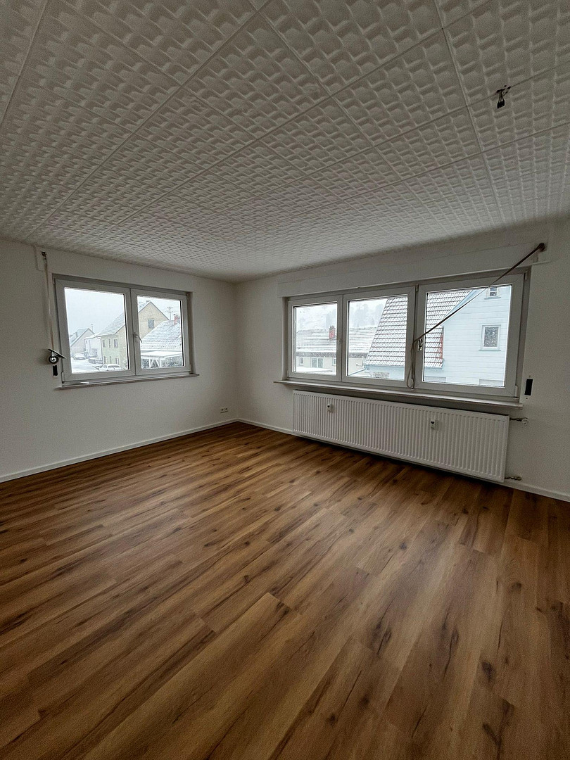Modern renovierte 2‑Zimmer‑Wohnung mit Einbauküche – 72461 Onstmettingen – Vorschaubild 4