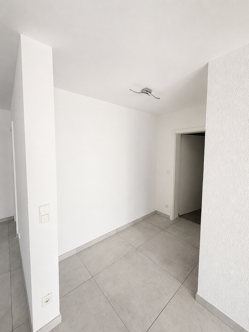 Moderne 2-Zimmer-Wohnung mit EBK und Stellplatz – 71126 Gäufelden(Öschelbronn) – Vorschaubild 6