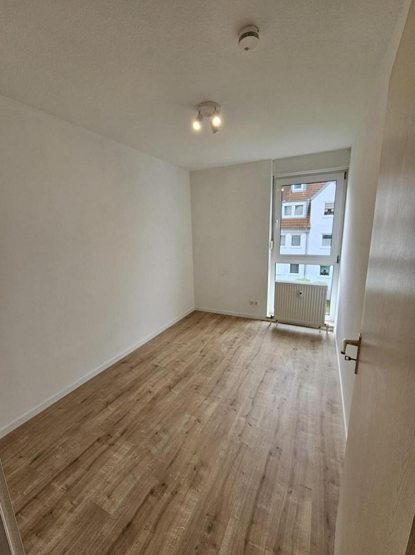 Schöne 2-Zimmer Wohnung in begehrter Lage von Fürth-Burgfarrnbach – Rosmarinweg 3, 90768 Fürth(Burgfarrnbach) – Vorschaubild 6