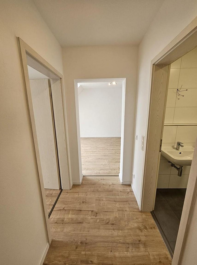 Schöne 2-Zimmer Wohnung in begehrter Lage von Fürth-Burgfarrnbach – Rosmarinweg 3, 90768 Fürth(Burgfarrnbach) – Vorschaubild 5