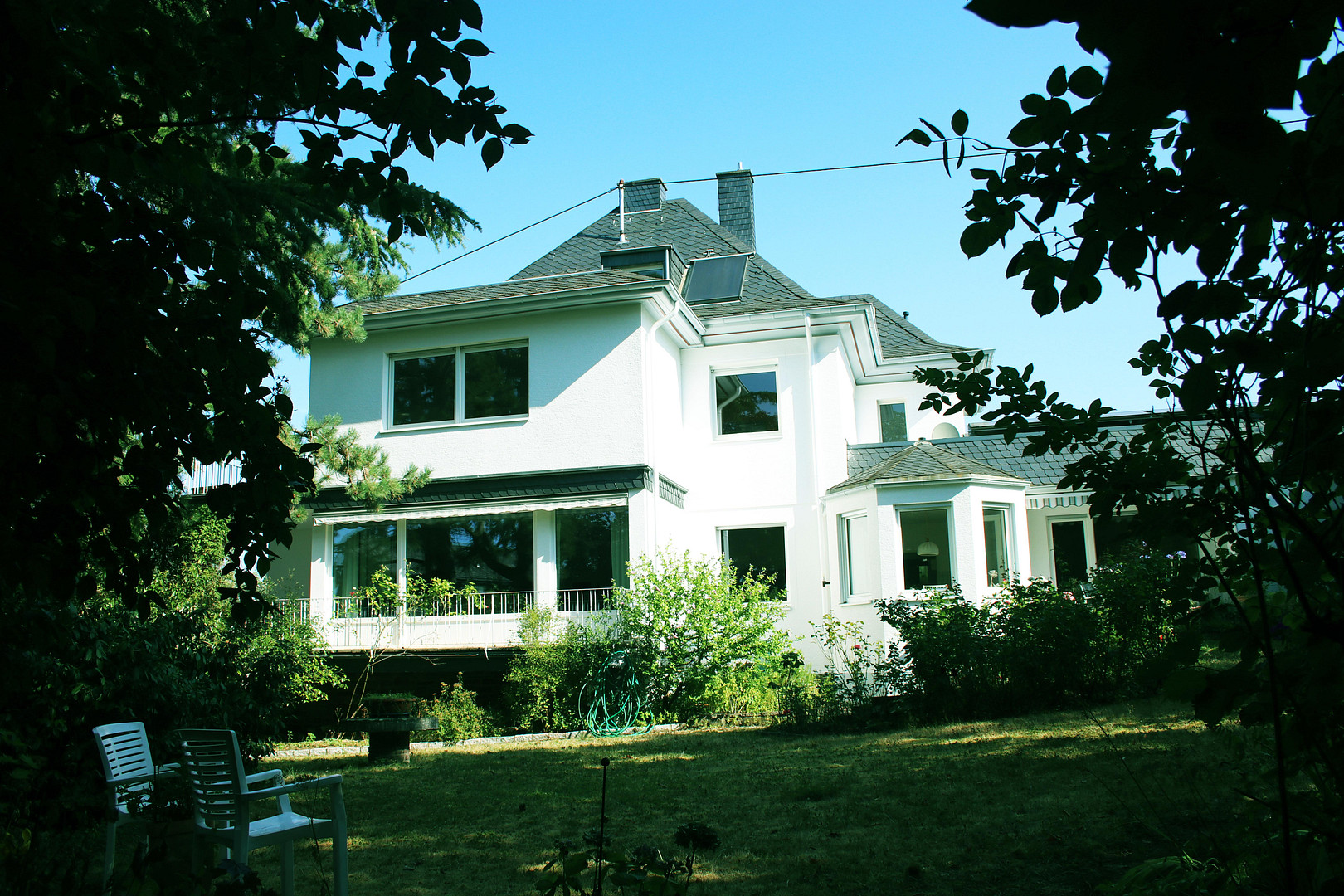 Charmante Villa auf großzügigem, teilbarem Grundstück, alter Baumbestand und unverbaubarer Höhenlage – 56077 Koblenz – Vorschaubild 3