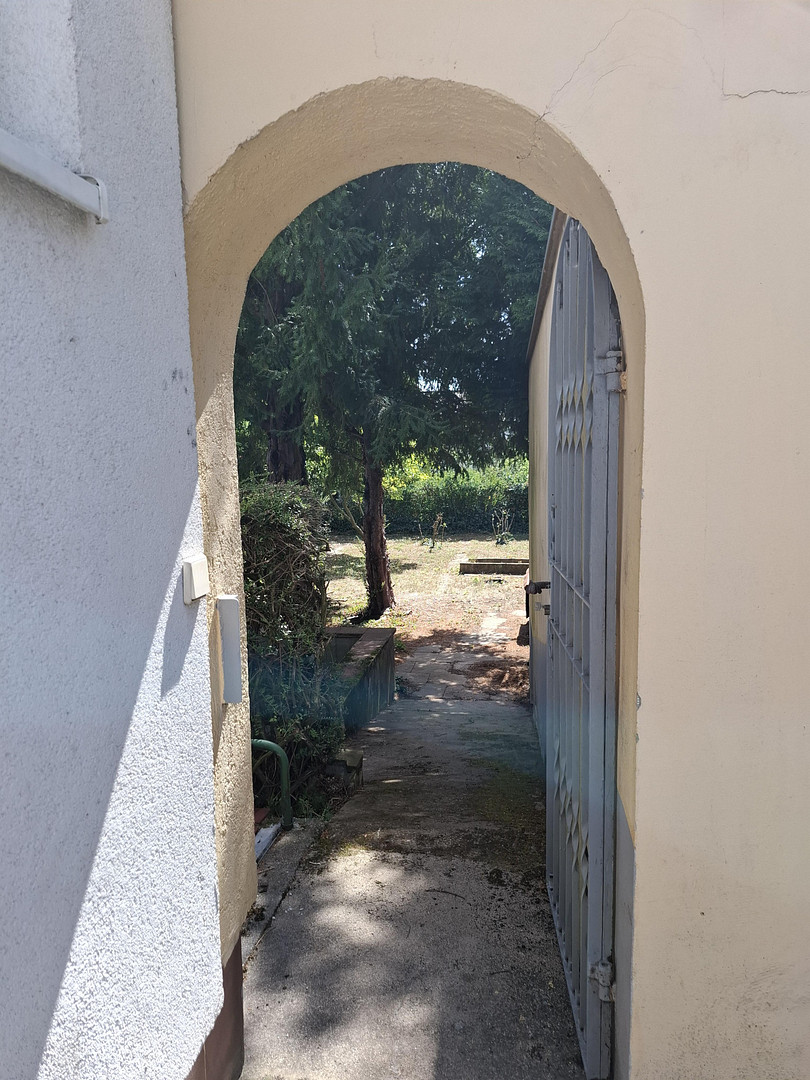 Freistehende Stadtvilla mit Gestaltungspotential auf großem Erbpachtgrundstück – 69214 Eppelheim – Vorschaubild 4