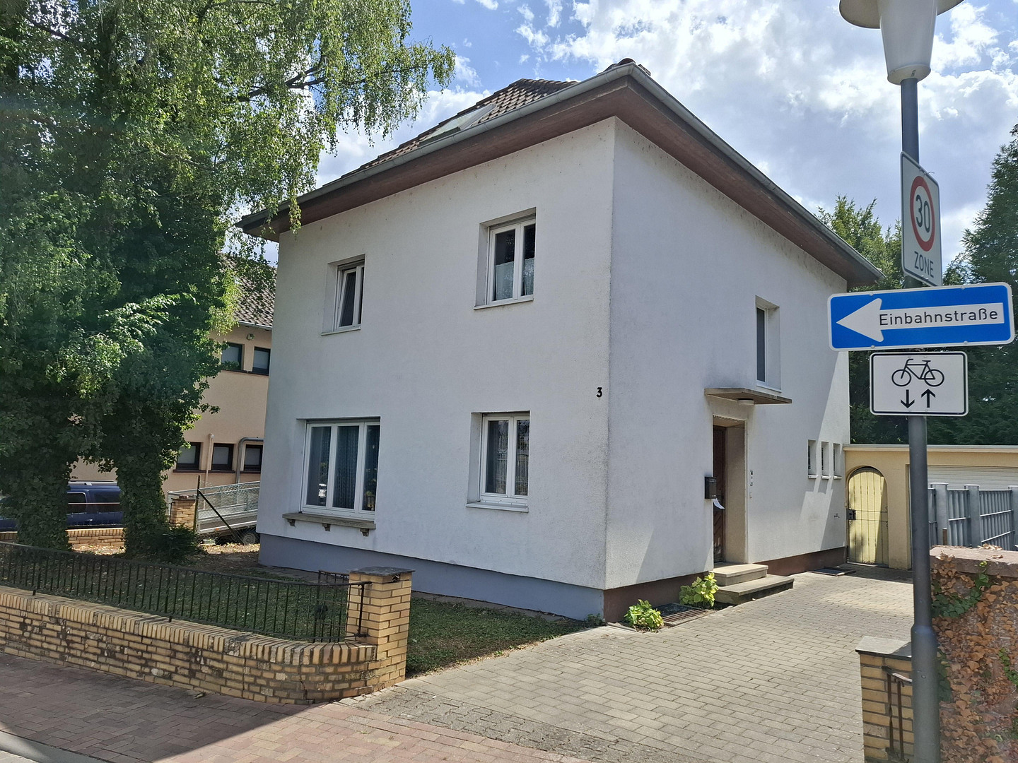 Freistehende Stadtvilla mit Gestaltungspotential auf großem Erbpachtgrundstück – 69214 Eppelheim – Vorschaubild 2