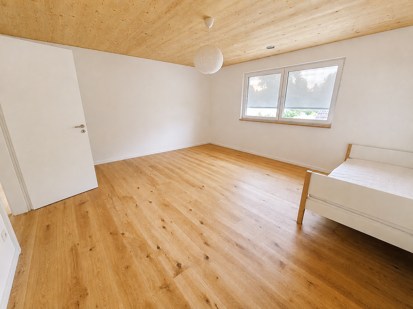 Energiesparend und gesund Wohnen: Neues Holzmassiv-Reihenhaus mit 6 Zimmern in Obermenzing – Bauseweinallee 58f, 81247 München(Obermenzing) – Vorschaubild 12