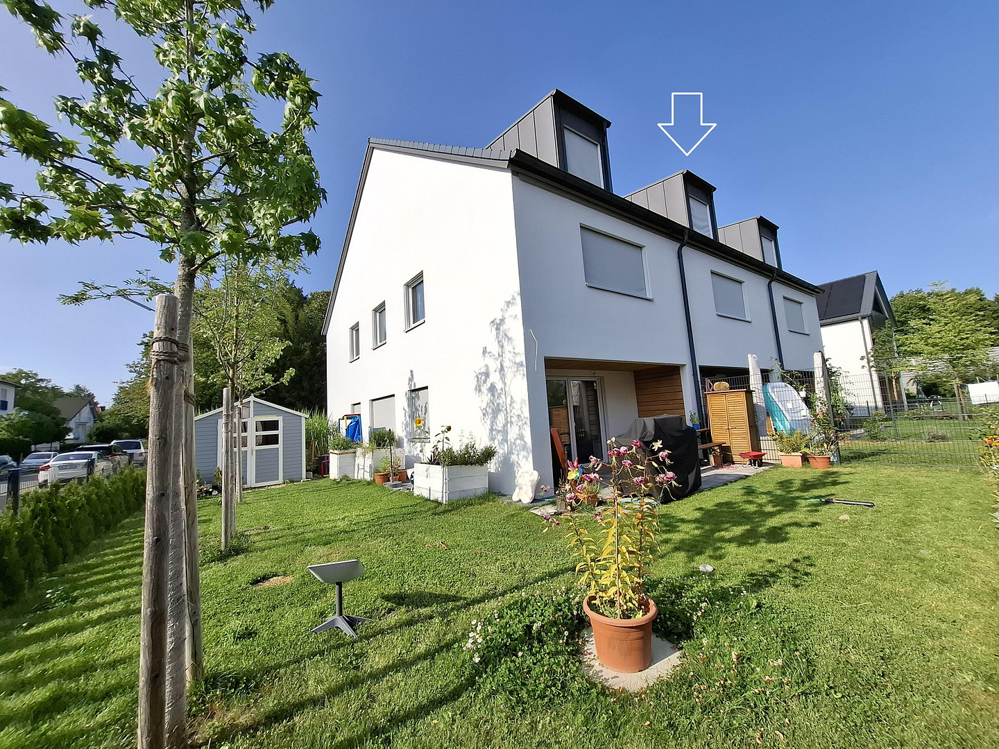 Energiesparend und gesund Wohnen: Neues Holzmassiv-Reihenhaus mit 6 Zimmern in Obermenzing – Bauseweinallee 58f, 81247 München(Obermenzing) – Vorschaubild 2