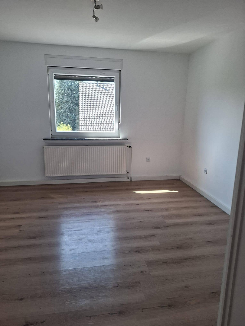 Maisonette-Wohnung, 5ZK2B, Balkon + Dachterrasse, ruhige Wohnlage von Bielefeld-Senne – Antilopenweg 12, 33659 Bielefeld – Vorschaubild 12