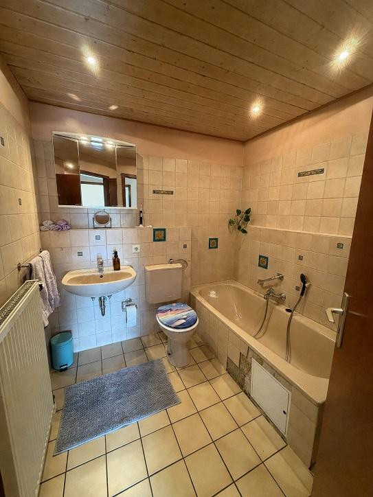 Naturnahes Reihenmittelhaus in verkehrsberuhigter Straße - PROVISIONSFREI - VHB – 71088 Holzgerlingen – Vorschaubild 11