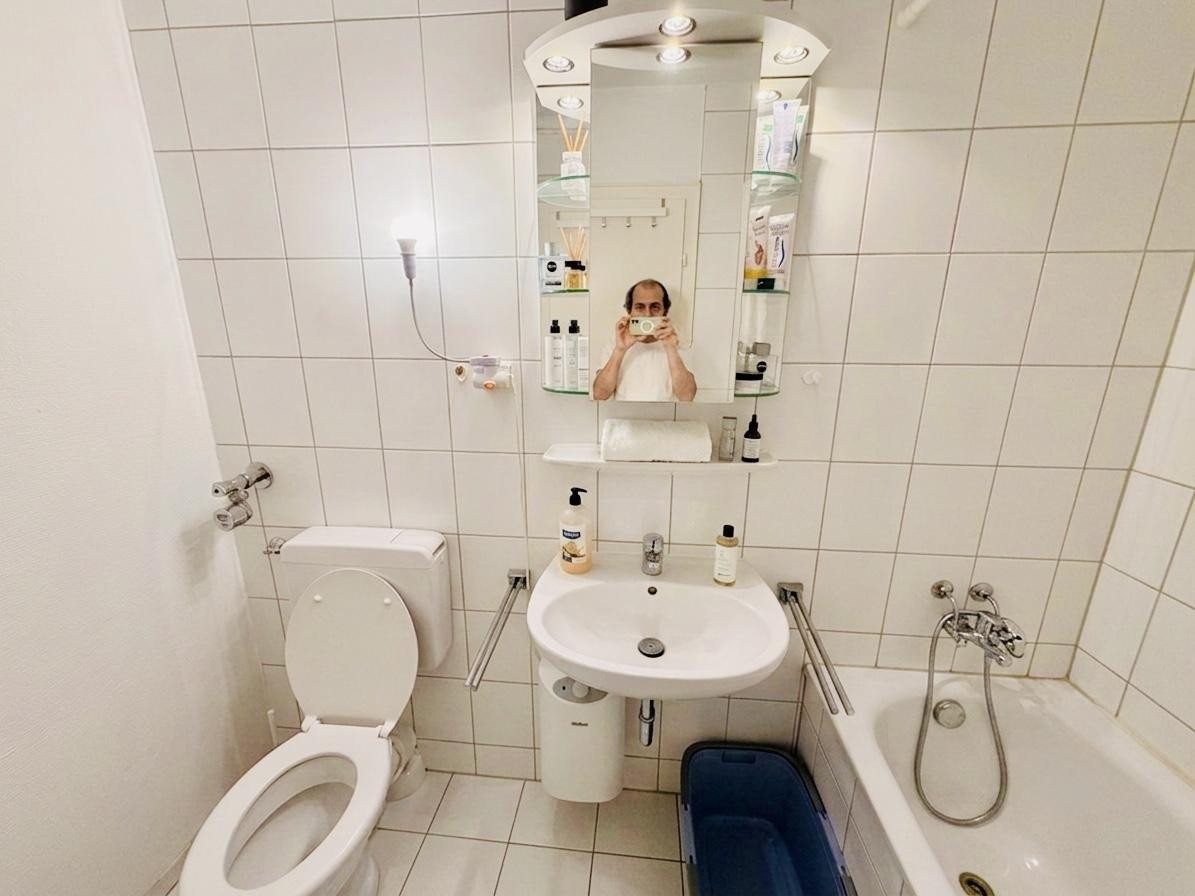 Moderne, helle und geräumige 2-Zimmer-Wohnung zu vermieten. – Krokodilweg 40, 70499 Stuttgart(Bergheim) – Vorschaubild 10