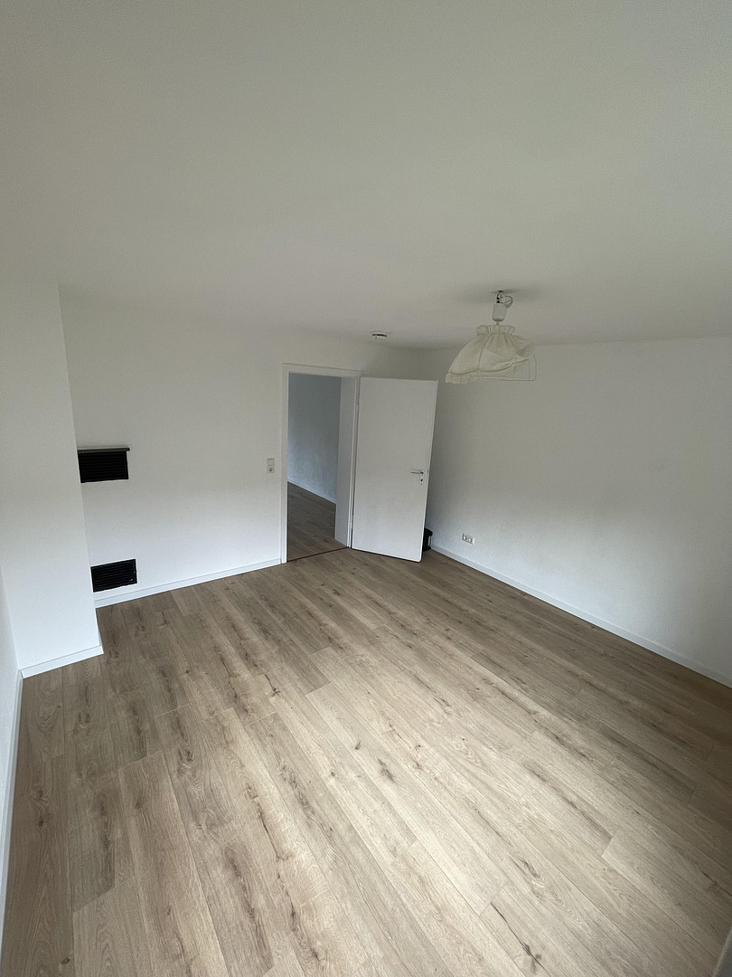 Exklusive 2-Zimmer-Wohnung mit Balkon und Stellplatz in Backnang – Berliner Ring, 9 – Vorschaubild 5