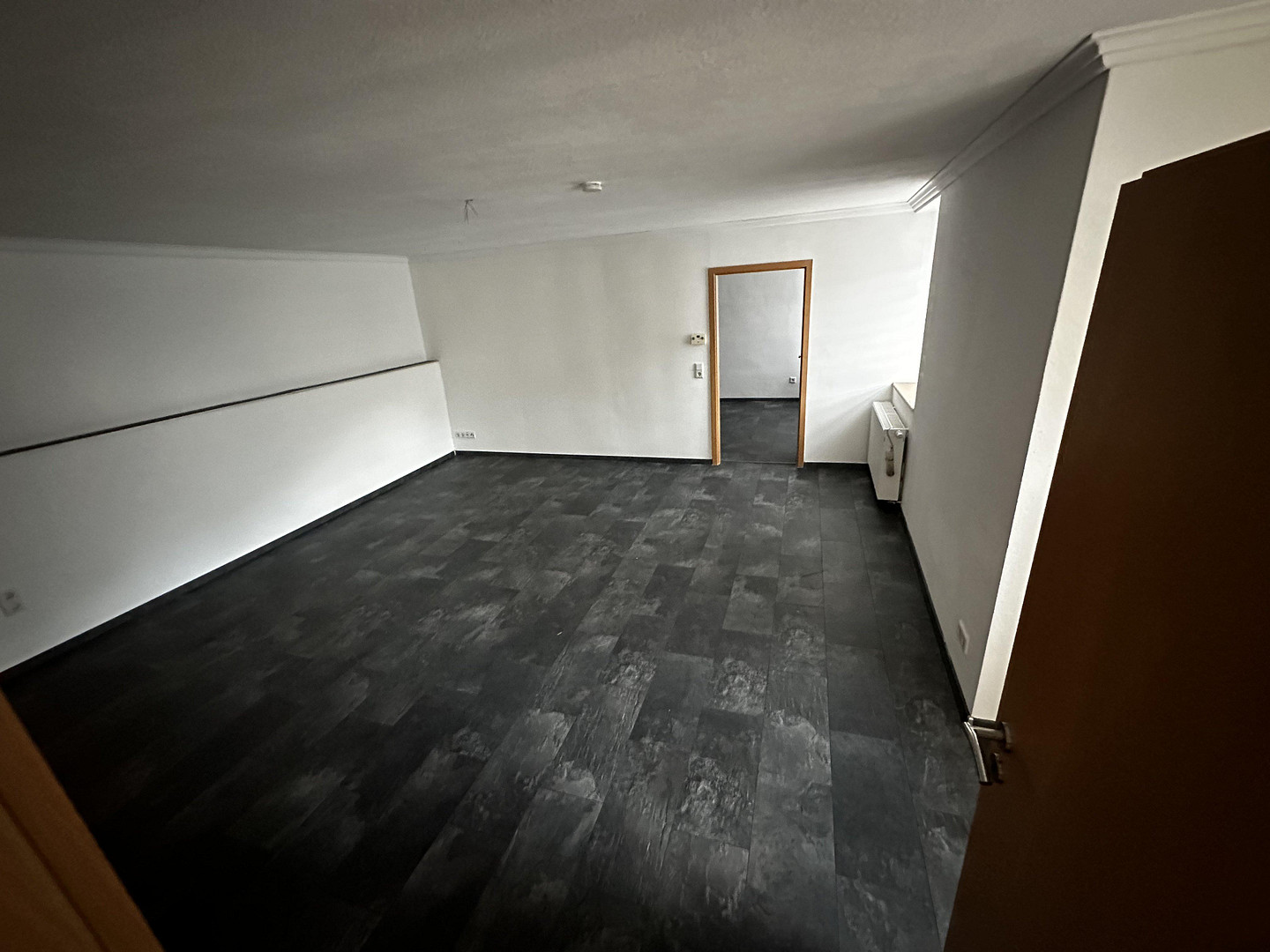 Schöne 2 Zimmer Wohnung mit Küche im Erdgeschoss – Remscheiderstraße 88A, 42369 Wuppertal(Ronsdorf) – Vorschaubild 3