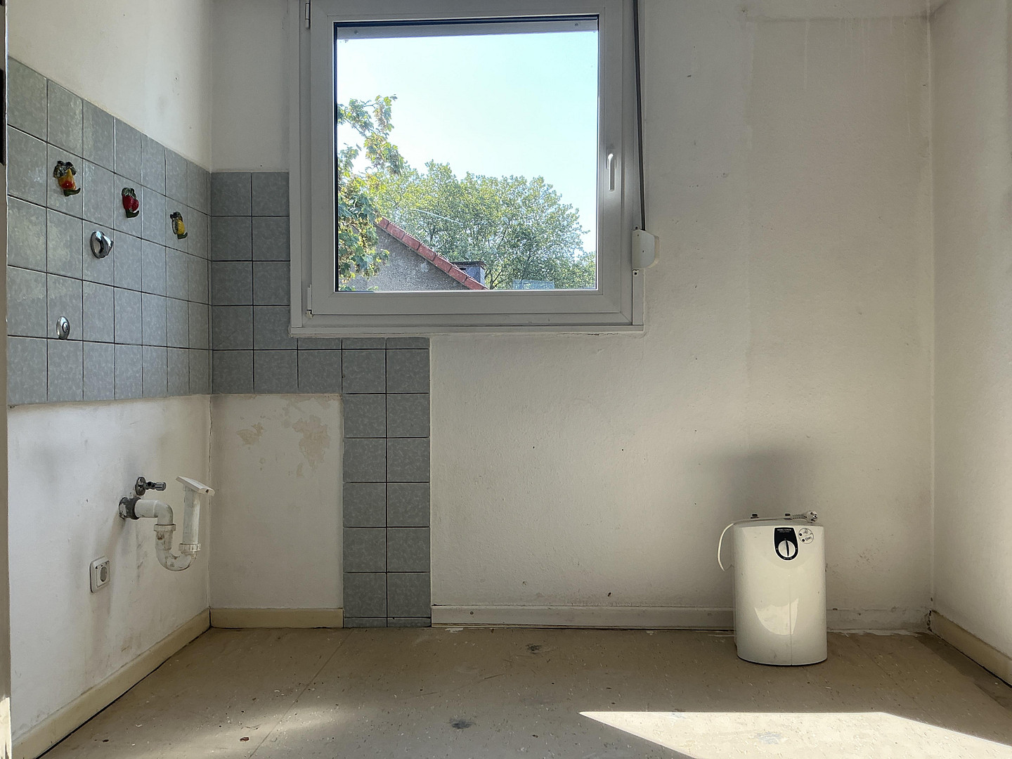 3-Zimmer-DG (2. Etage) für handwerklich Geschickte, ab sofort verfügbar – Dellwiger Str. 37, 45357 Essen(Dellwig) – Vorschaubild 4