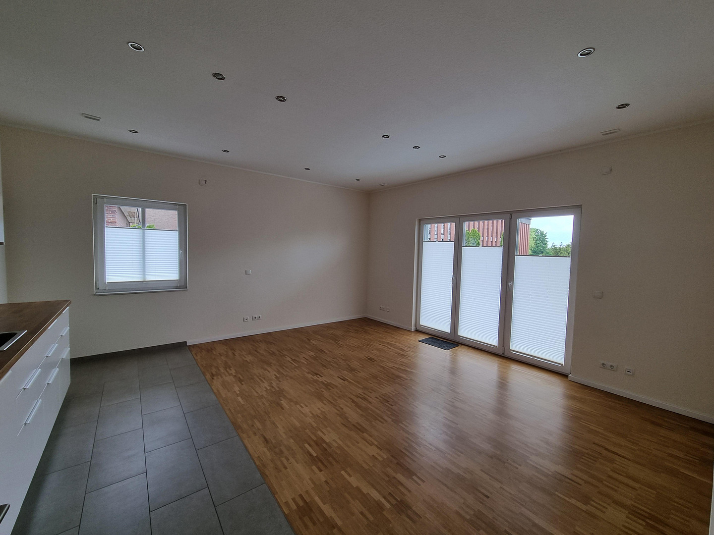Wohnung zentral in Garrel mit Kühlung u. Lüftungsanlage – Hauptstraße 42, 49681 Garrel – Vorschaubild 2