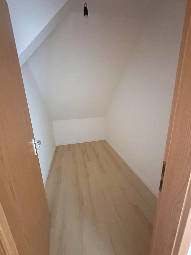 Gemütlicher Rückzugsort in Zossen: 3 Zimmer, Terrasse und See direkt vor der Tür – Brandenburgische Str., 15806 Zossen Wünsdorf(Wünsdorf) – Vorschaubild 11