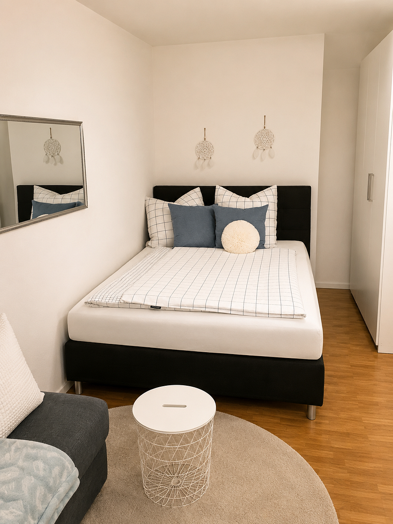 Helle möblierte 1-Zimmer-Dachgeschosswohnung in München-Trudering – Wachtelweg, 81827 München(Trudering) – Vorschaubild 3