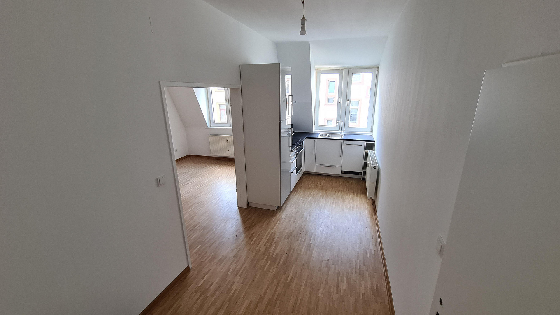 Renovierte Altbauwohnung im Herzen Bockenheims – Wurmbachstraße 6, 60487 Frankfurt(Bockenheim) – Vorschaubild 2