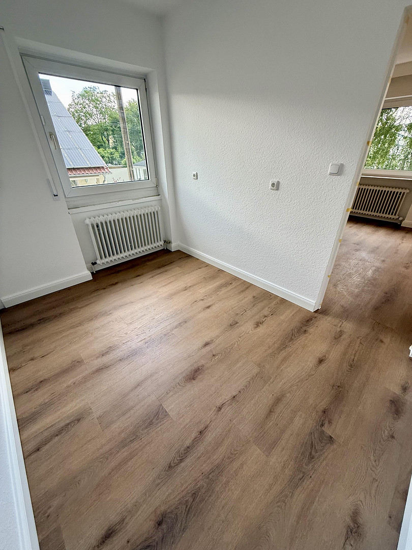 Helle, frisch sanierte 3-Zimmerwohnung mit großem Balkon und Blick ins Grüne – 65205 Wiesbaden(Nordenstadt) – Vorschaubild 10