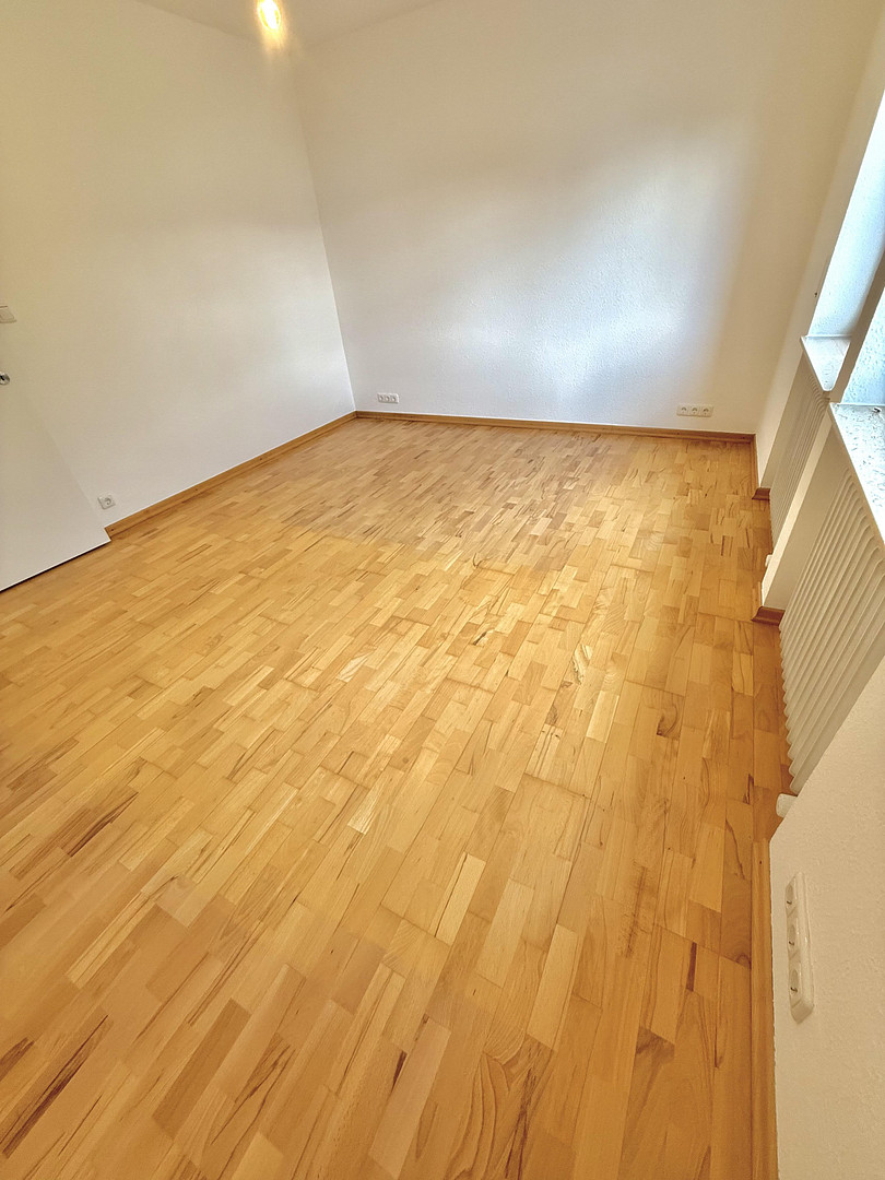 Helle, frisch sanierte 3-Zimmerwohnung mit großem Balkon und Blick ins Grüne – 65205 Wiesbaden(Nordenstadt) – Vorschaubild 16