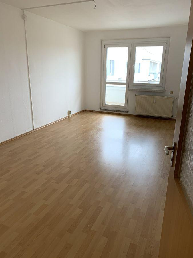 Ruhige wärmegedämmte 2-Raumwohnung zu vermieten – Olvenstedter Scheid 51, 39130 Magdeburg Neu Olvenstedt(Olvenstedt) – Vorschaubild 2