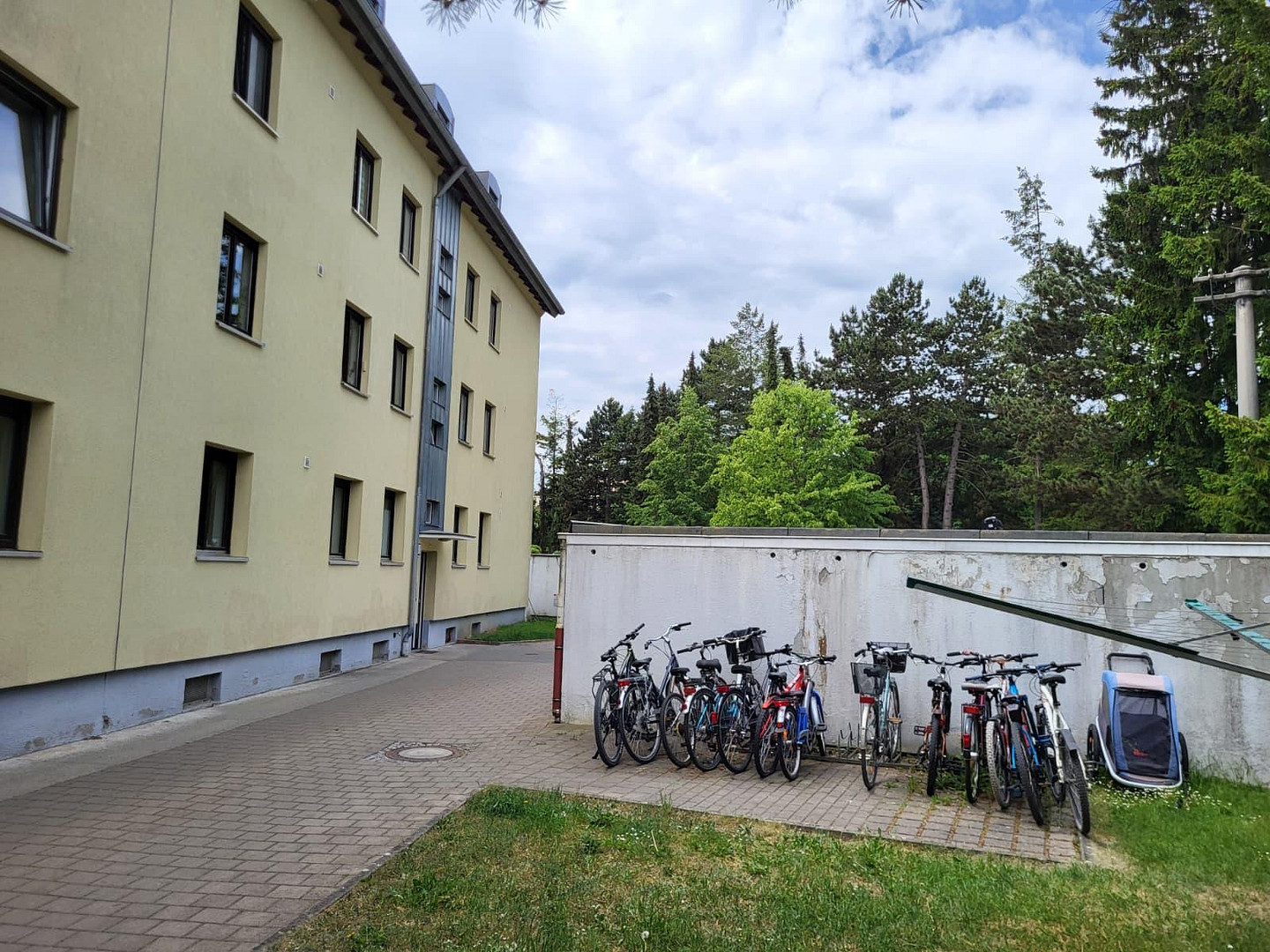 Renovierte 2-Zimmer-Wohnung in Augsburg-Lechhausen – Ernst-Moritz-Arndt-Straße 23-25, 86167 Augsburg(Lechhausen) – Vorschaubild 19