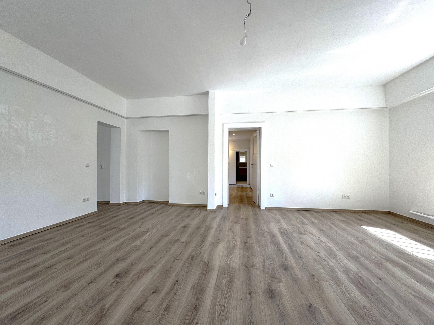 Sanierter Erstbezug- sehr helle 2-Zimmerwohnung, auch als Gewerbe nutzbar – 12247 Berlin(Lankwitz) – Vorschaubild 7