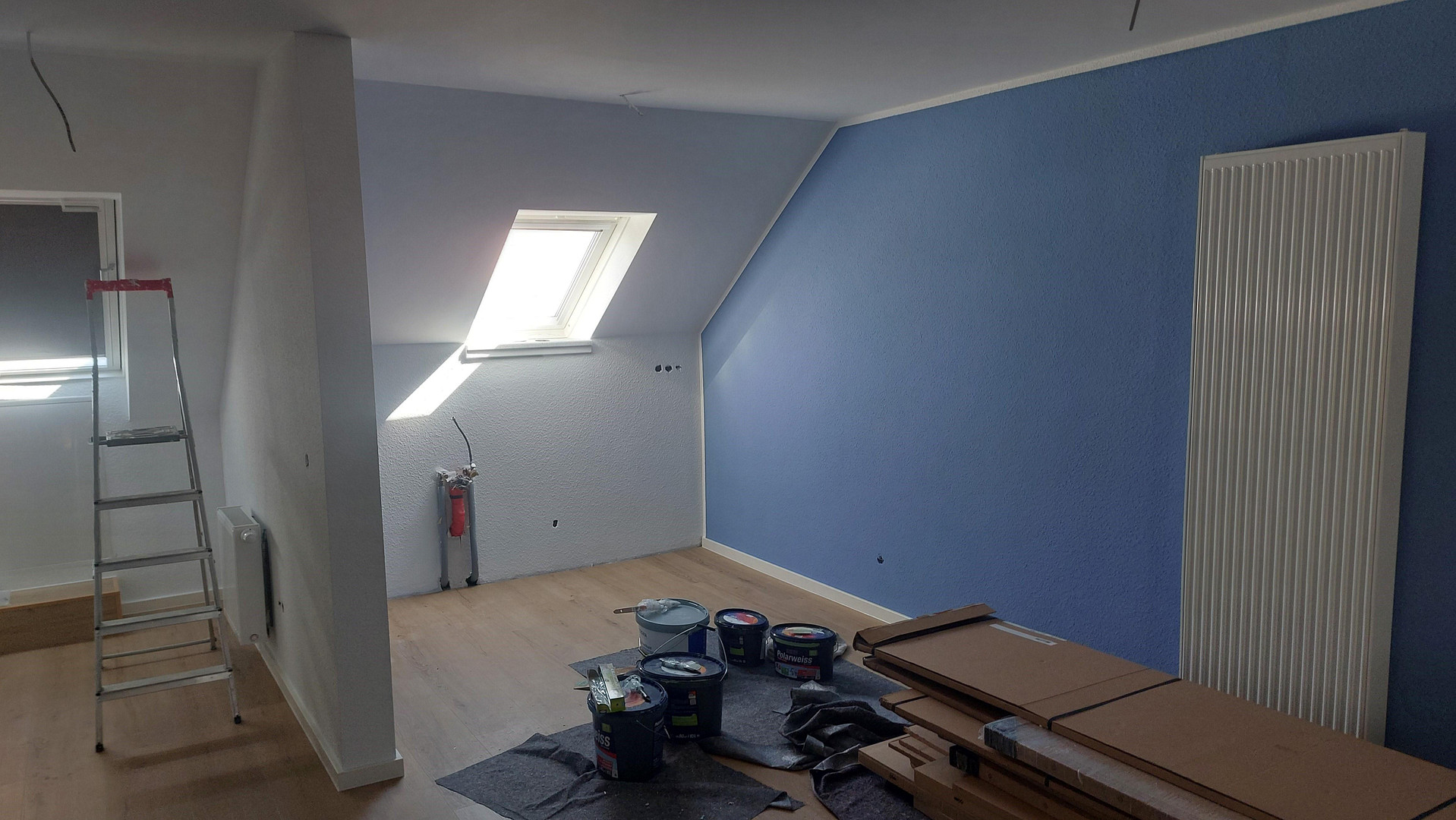 Frisch sanierte Dachgeschosswohnung mit Garage, PV-Strom & Klimaanlage – max. 6 Monate – Im Spürkergarten 6, 50374 Erftstadt(Liblar) – Vorschaubild 4