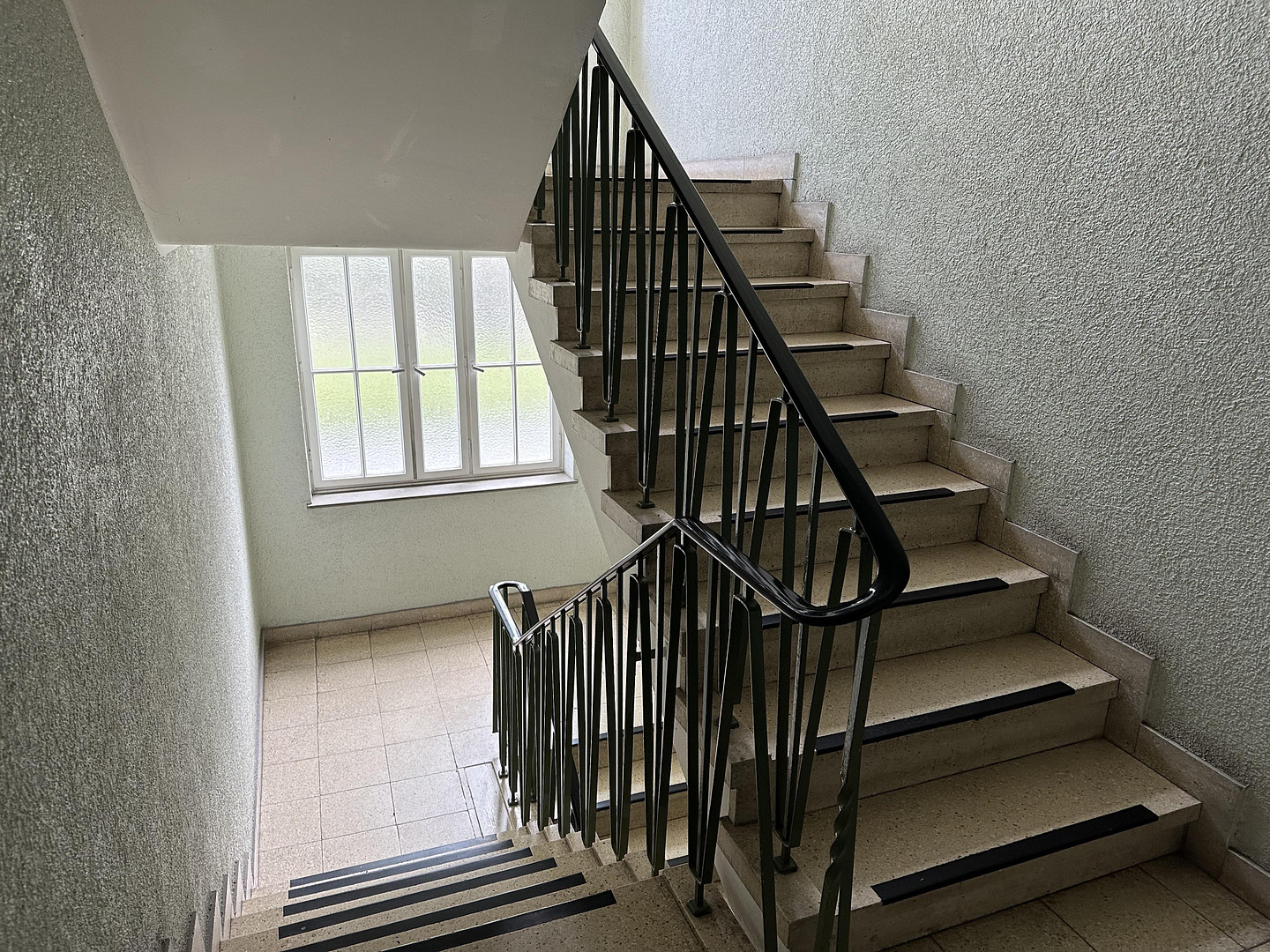 Kassel - Wehlheiden/Mitte: Tolle 3-ZKB-Wohnung mit Süd-Balkon! – Wilhelmshöher Allee 57, 34121 Kassel – Vorschaubild 16