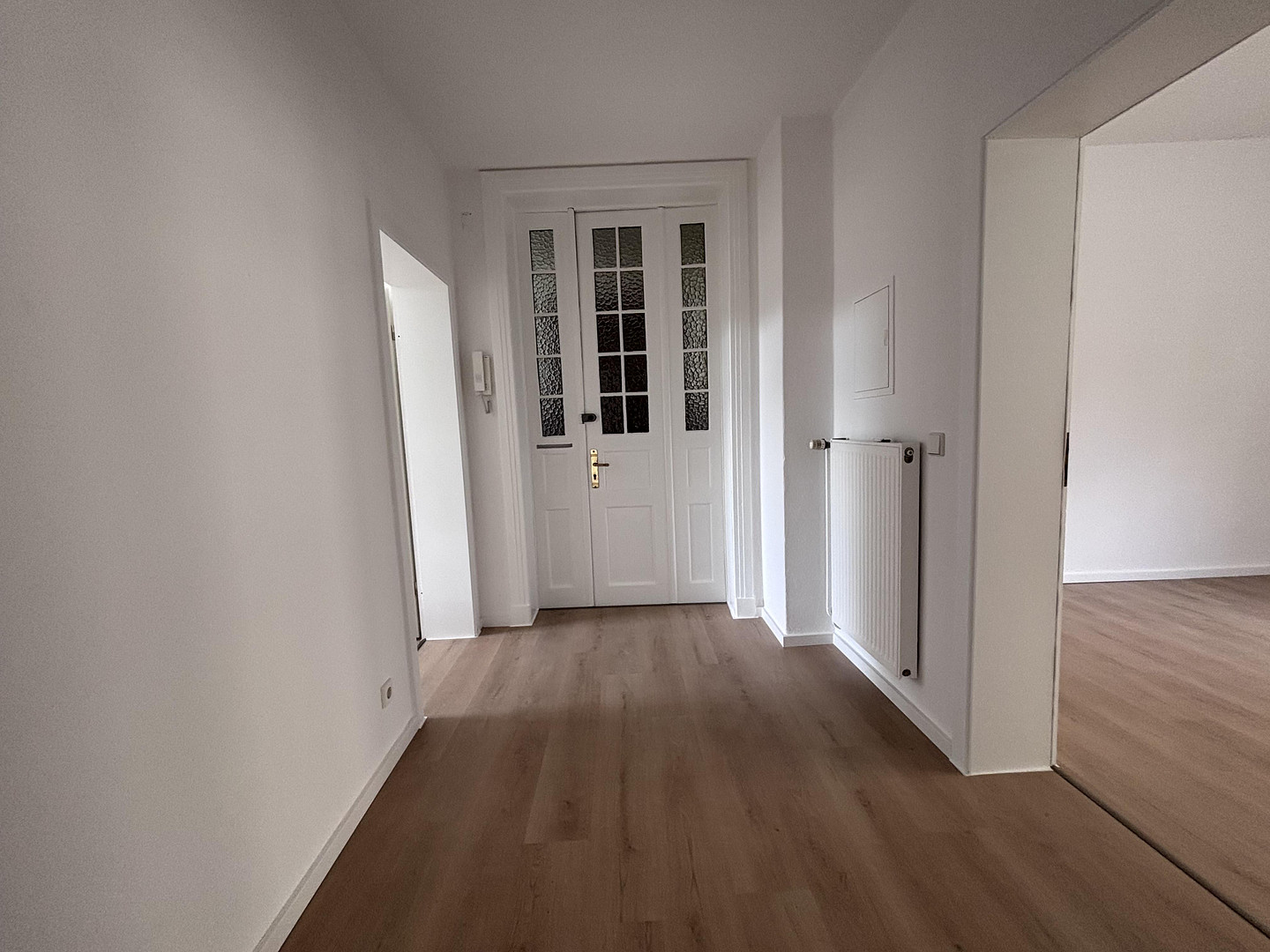 EG 3 Zi.-TOP Lage Schelfstadt, sanierter Altbau,sehr hell ,S/W Balkon,neue EBK – Jahnstrasse 13, 19055 Schwerin(Schelfstadt) – Vorschaubild 6