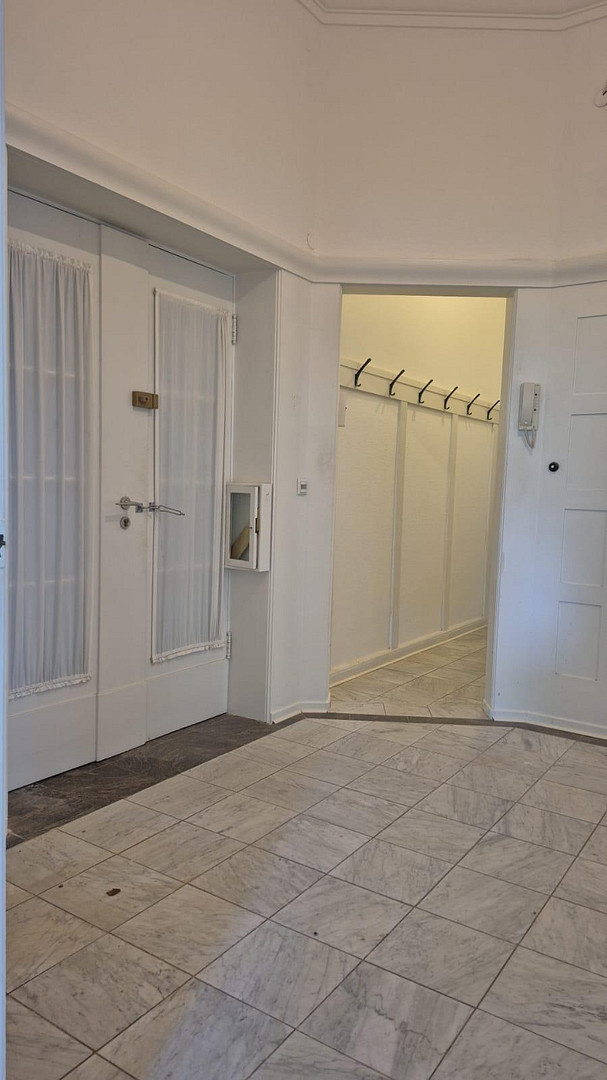 Bremen – Barkhof von privat: Repräsentative Hochparterre-Wohnung – Slevogtstraße 1, 28209 Bremen(Schwachhausen) – Vorschaubild 5