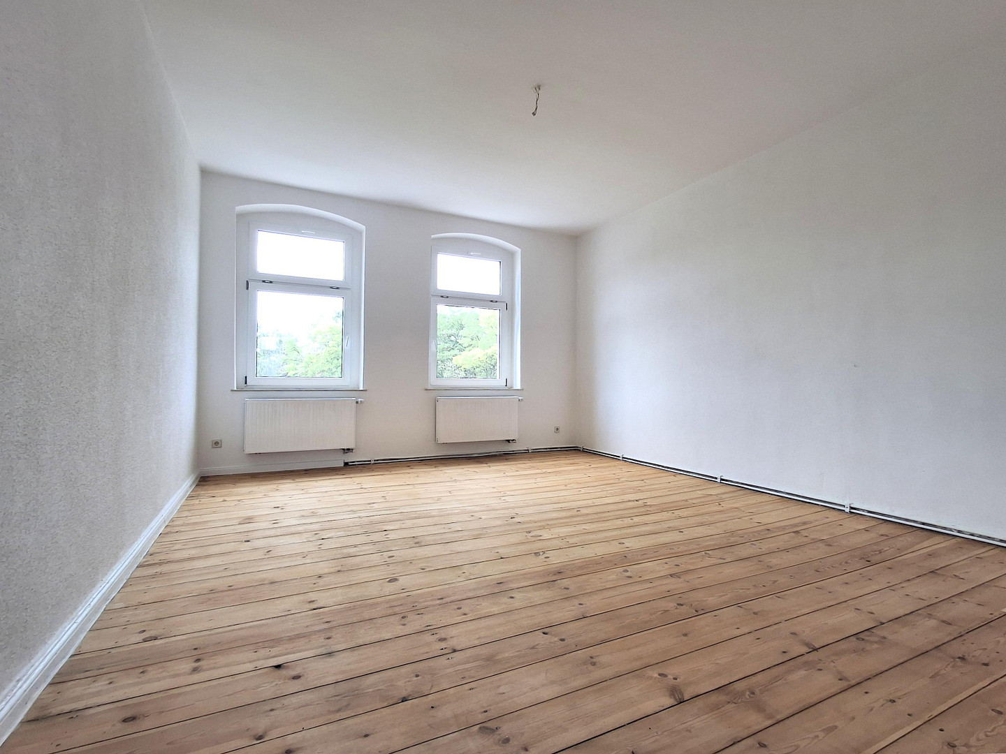 Renovierte 2-Zimmer-Wohnung im 2. OG – zentrumsnah in Eberswalde – Blumenwerder Straße 12, 16225 Eberswalde – Vorschaubild 3