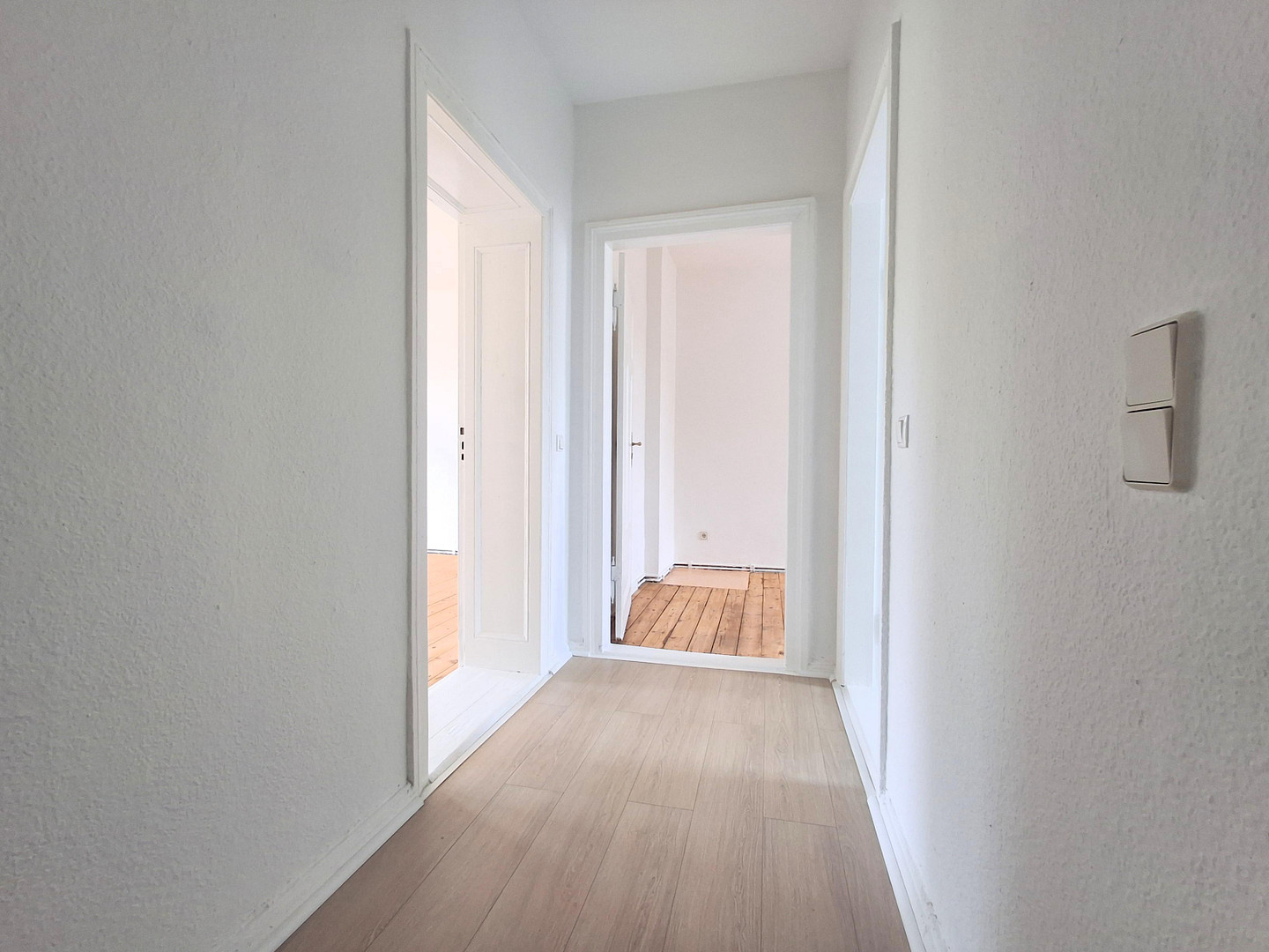 Renovierte 2-Zimmer-Wohnung im 2. OG – zentrumsnah in Eberswalde – Blumenwerder Straße 12, 16225 Eberswalde – Vorschaubild 5