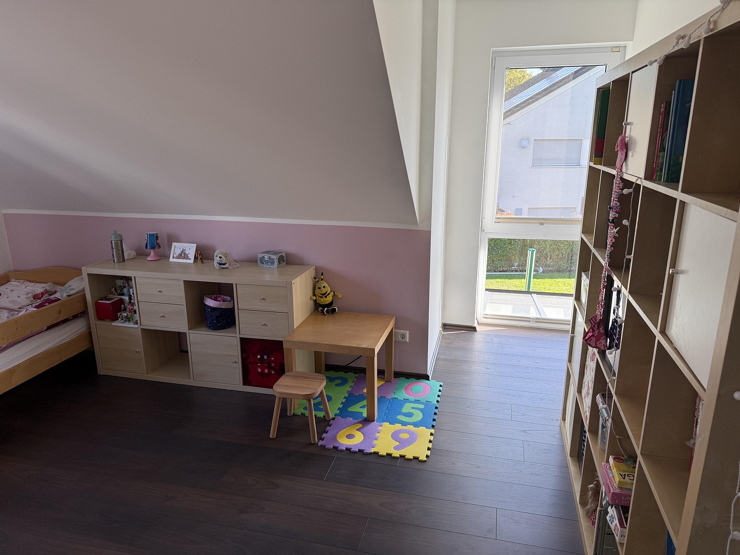 Modernes Massivhaus in ruhiger Neubausiedlung: Südausrichtung, Terrassendach, Sauna & 9m-Garage – 46049 Oberhausen(Alstaden) – Vorschaubild 17
