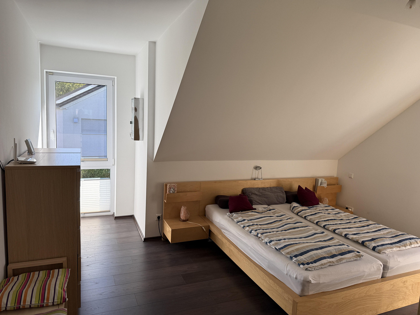 Modernes Massivhaus in ruhiger Neubausiedlung: Südausrichtung, Terrassendach, Sauna & 9m-Garage – 46049 Oberhausen(Alstaden) – Vorschaubild 15