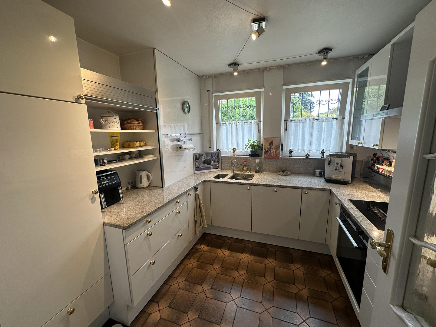 Mannheim-Wallstadt: Ruhiger Eckbungalow in sehr guter Wohnlage – 68259 Mannheim(Wallstadt) – Vorschaubild 3