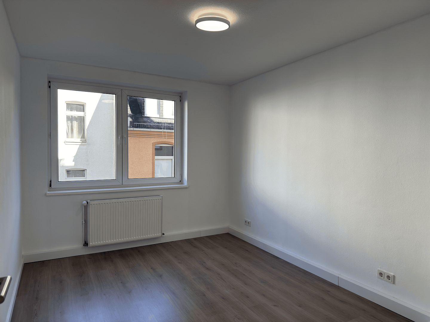 Modernisierte 2-Zimmer Wohnung mit Balkon im begehrten Rheingauviertel Wiesbaden – 65195 Wiesbaden – Vorschaubild 7
