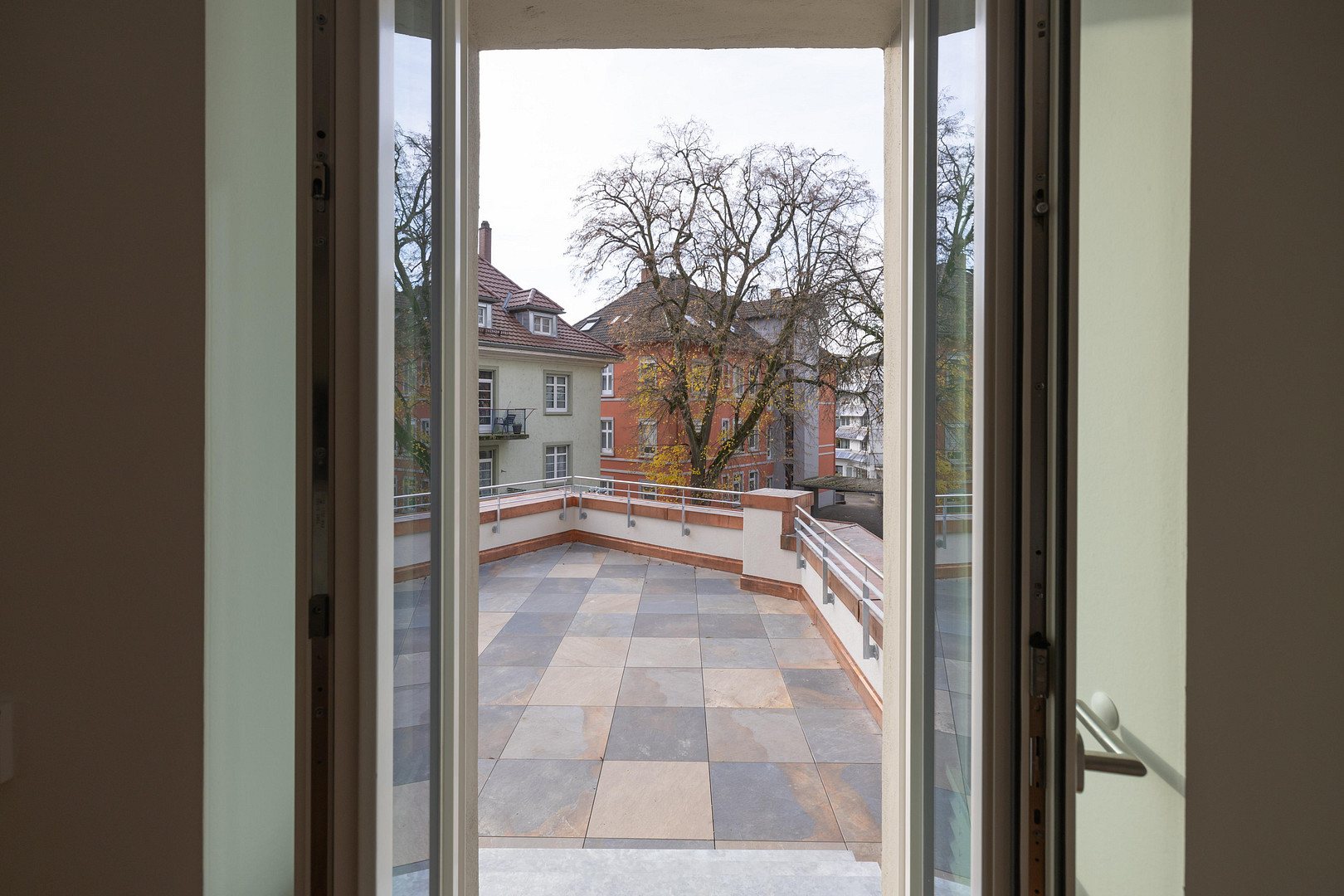 1 ZiKB Terrasse - Wohnen im LöwenBau - E1-W01, 43 m² - 850 € FLAT (inkl. Betriebsk)