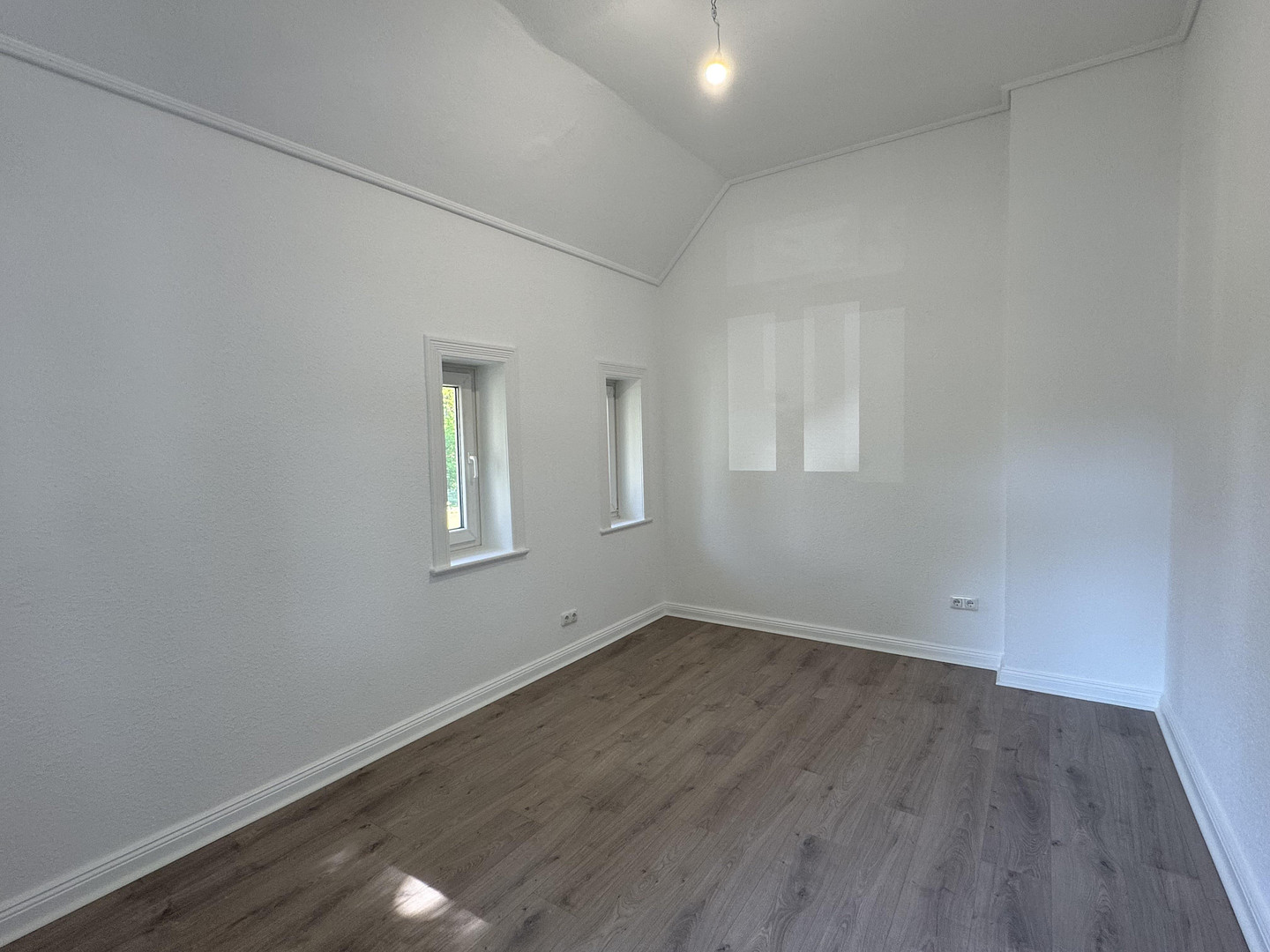 Schöne vier Zimmer Altbauwohnung – Friedhofstraße 10, 21073 Hamburg(Eißendorf) – Vorschaubild 5