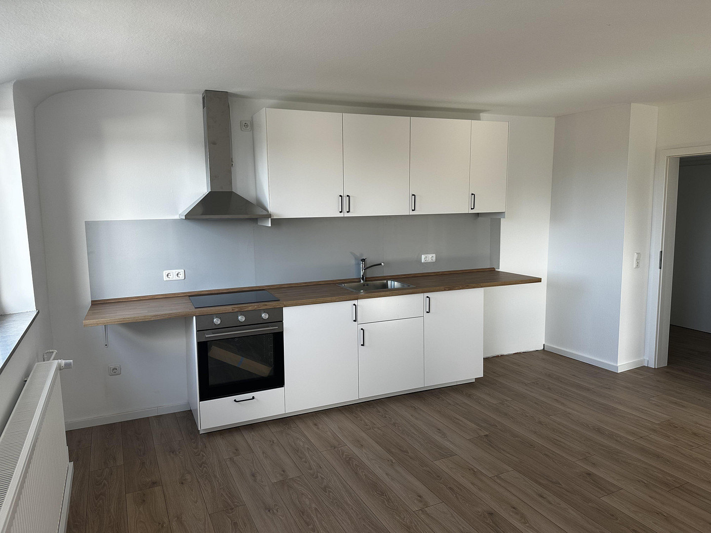 Frisch sanierte DG-Wohnung an der Weser – Fröbelstraße 16, 28775 Bremen(Vegesack) – Vorschaubild 5