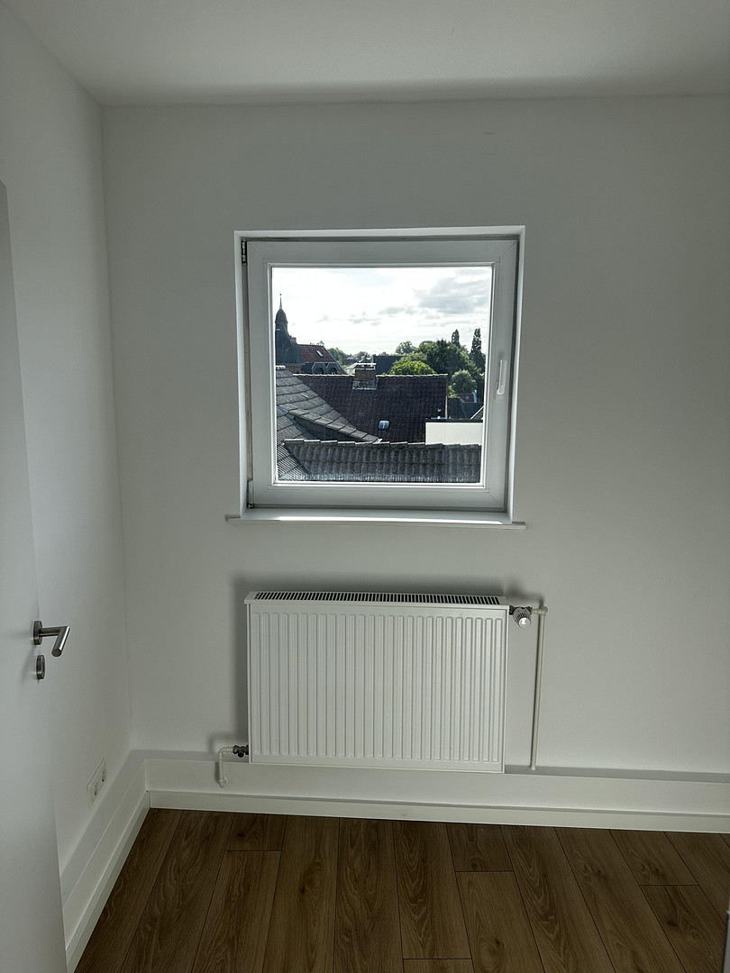 Frisch sanierte DG-Wohnung an der Weser – Fröbelstraße 16, 28775 Bremen(Vegesack) – Vorschaubild 6